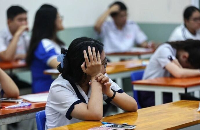 Ai đang vô tình tạo ra kiểu học ấy?